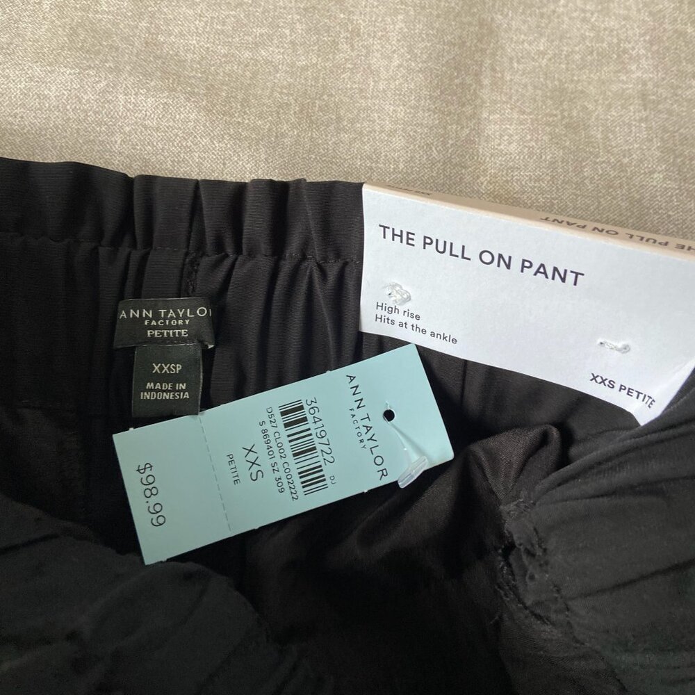 NWT Ann Taylor Black High-Waist Paperbag Pants Chic & Minimalist Style Sz XXSp - Picture 2 of 9